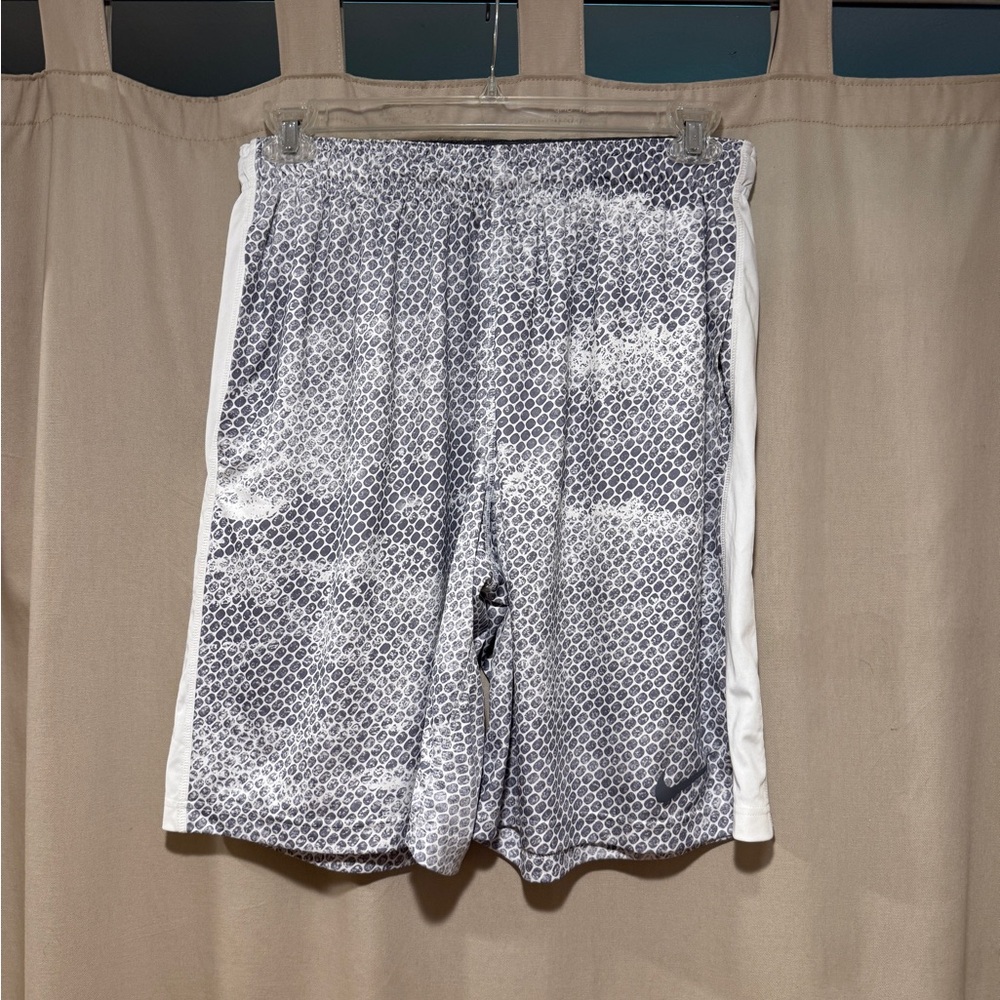 Nike Gray and White Gator Print Athletic Shorts Lightweight Comfort